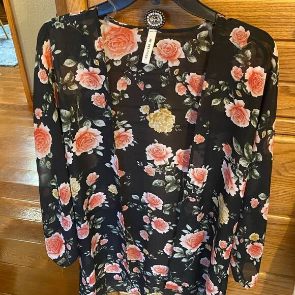 My Beloved Jackets & Blazers - (NWOT) Pink Lily sheer kimono